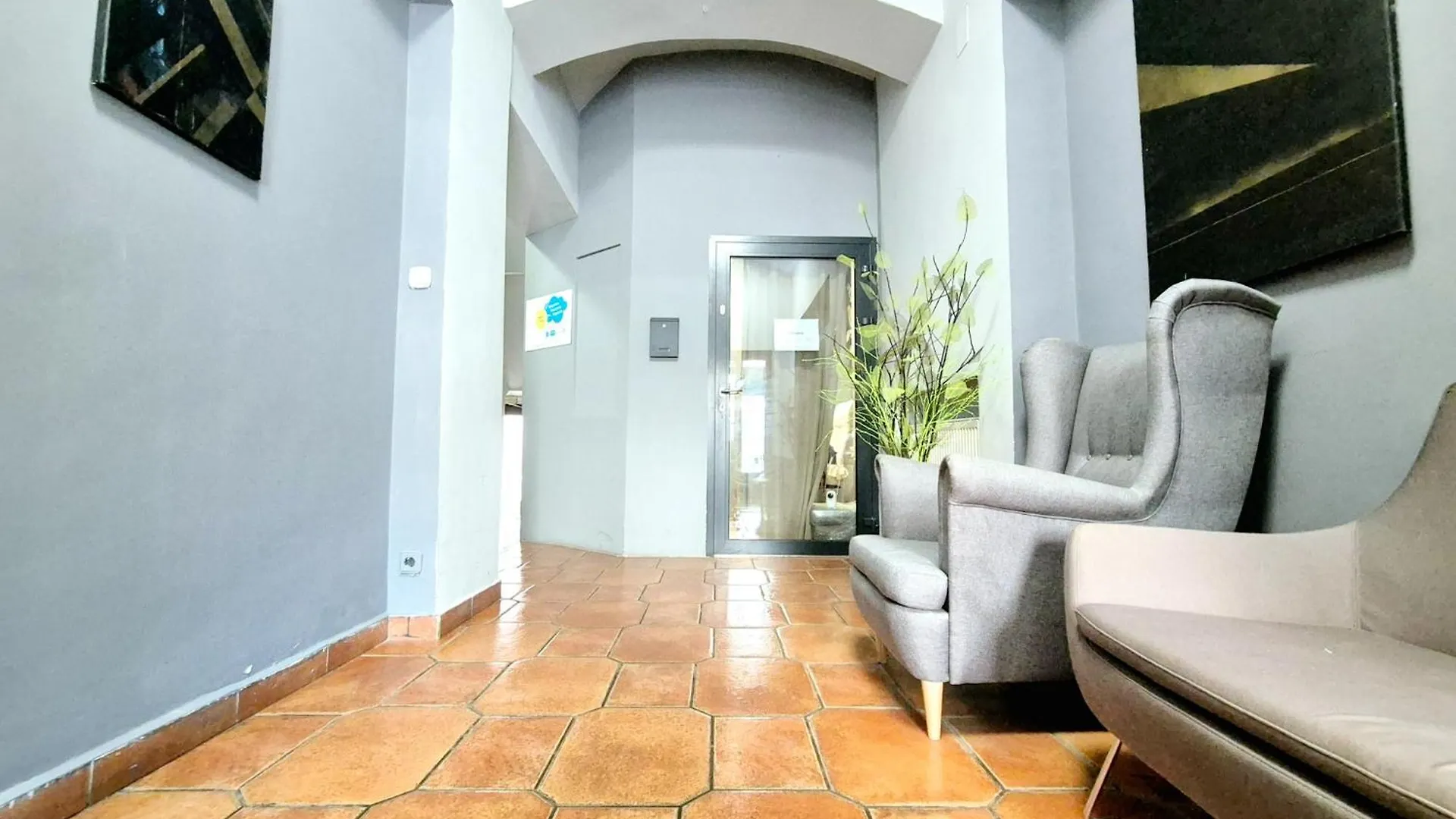 Pini Hostel - Przytulne Pokoje W Centrum Krakowa Krakow