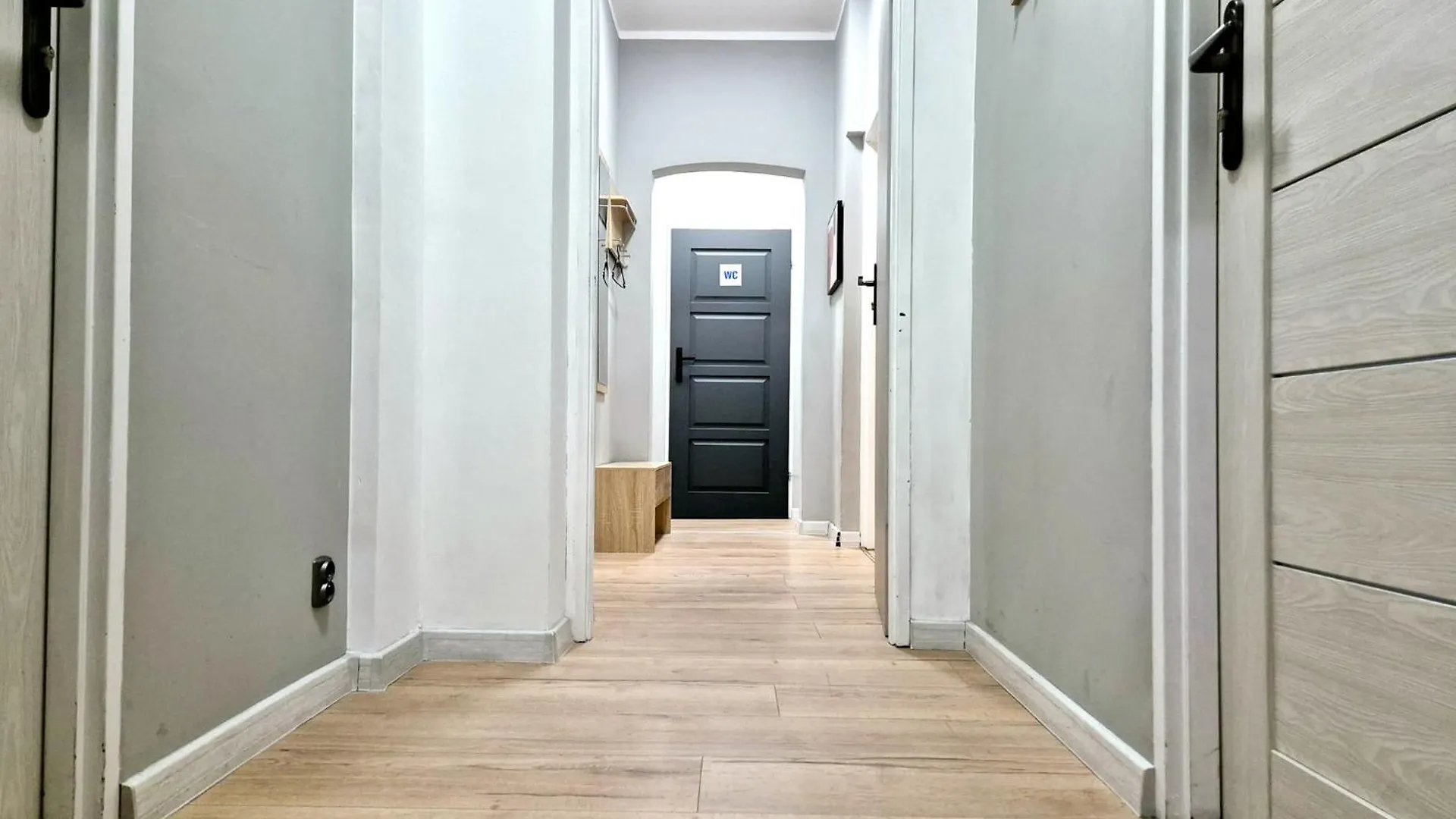 Pini Hostel - Przytulne Pokoje W Centrum Krakowa 0*, Krakow Poland