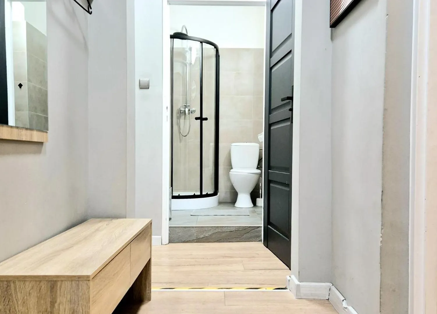 Pini Hostel - Przytulne Pokoje W Centrum Krakowa  Krakow