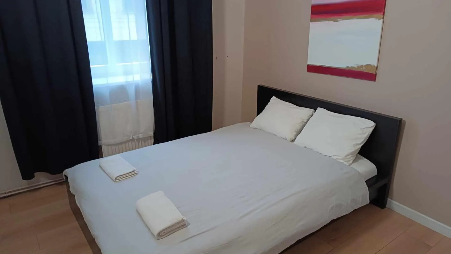 Pini Hostel - Przytulne Pokoje W Centrum Krakowa