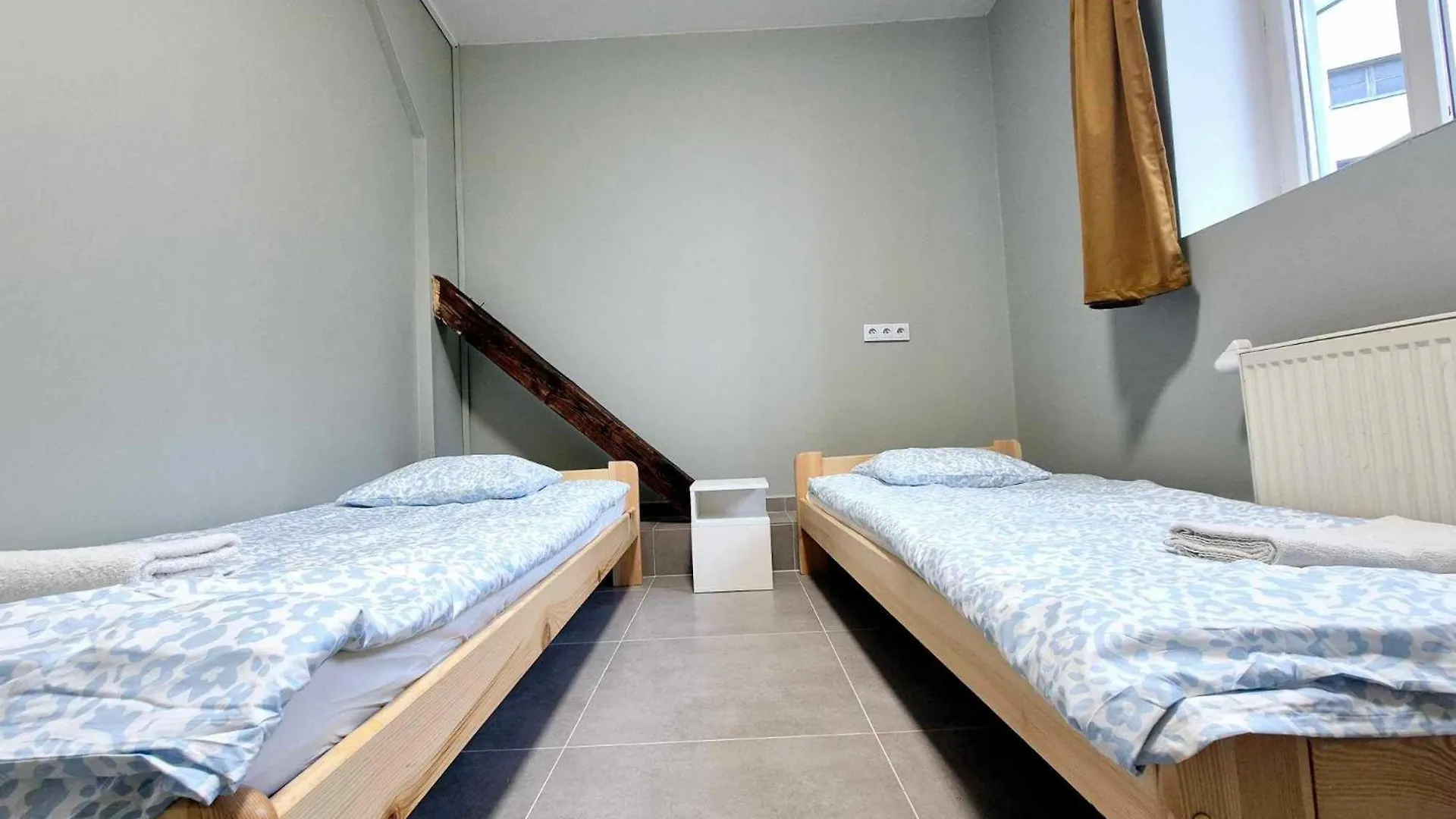 Pini Hostel - Przytulne Pokoje W Centrum Krakowa 0*, Krakow Poland