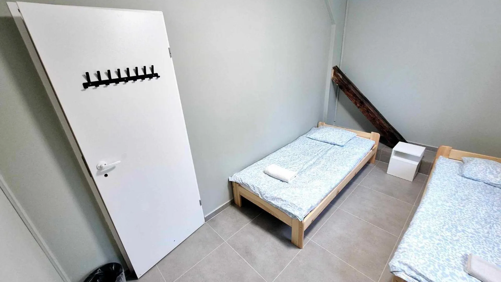 Pini Hostel - Przytulne Pokoje W Centrum Krakowa